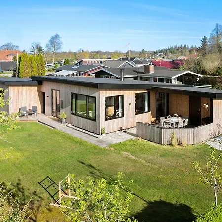 Holiday home Awesome In With Kitchen