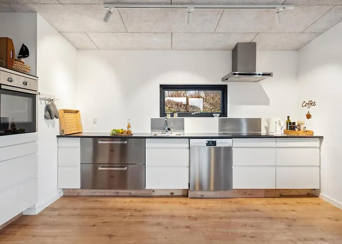 بيت للعطل Awesome In With Kitchen Børkop